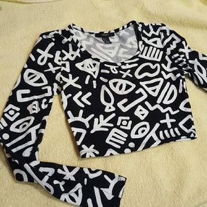 Black and white crop top